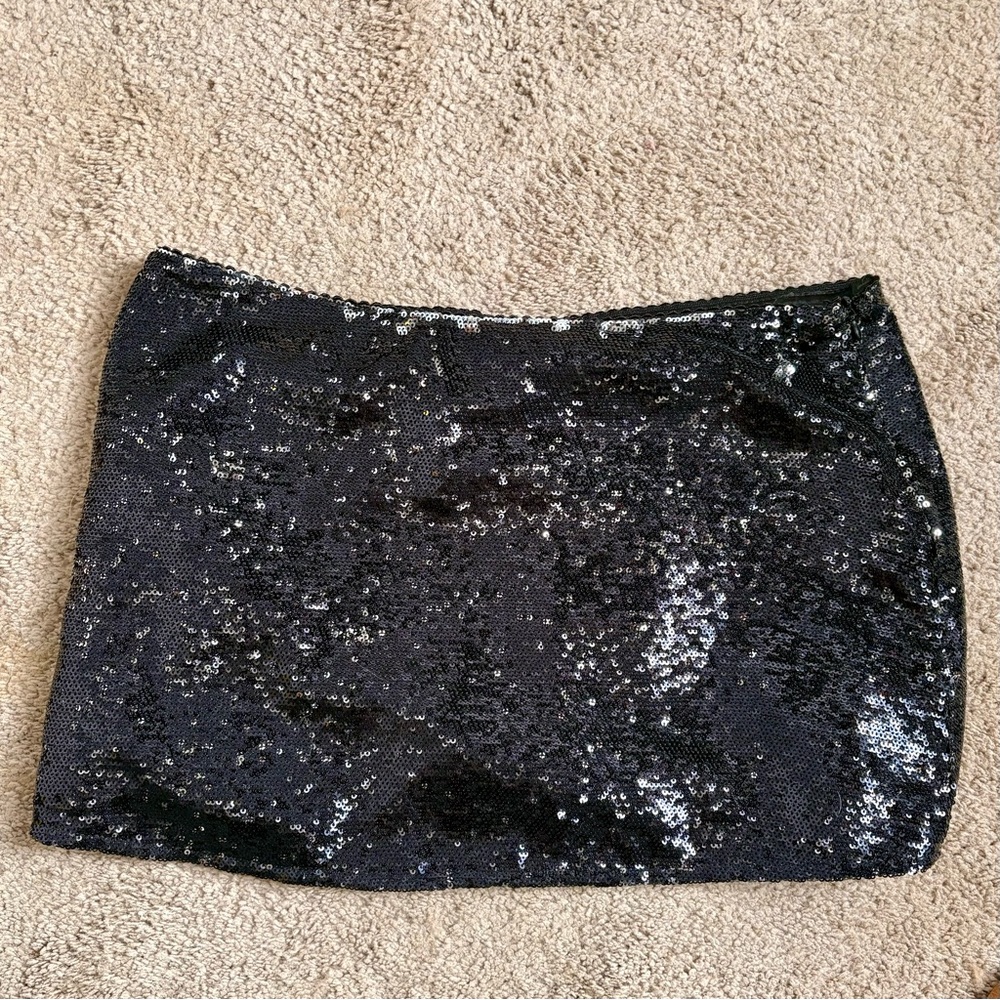 Black Sequin Tube skirt Mimi